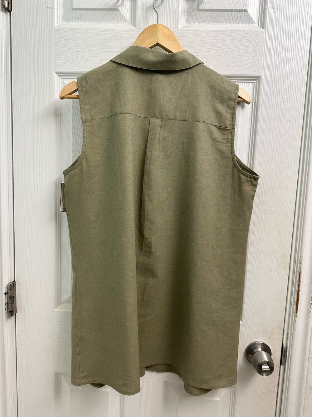 Dana Buckman Sleeveless Button-Front Shirt in Olive Green-Sz L NWT - Picture 4 of 10